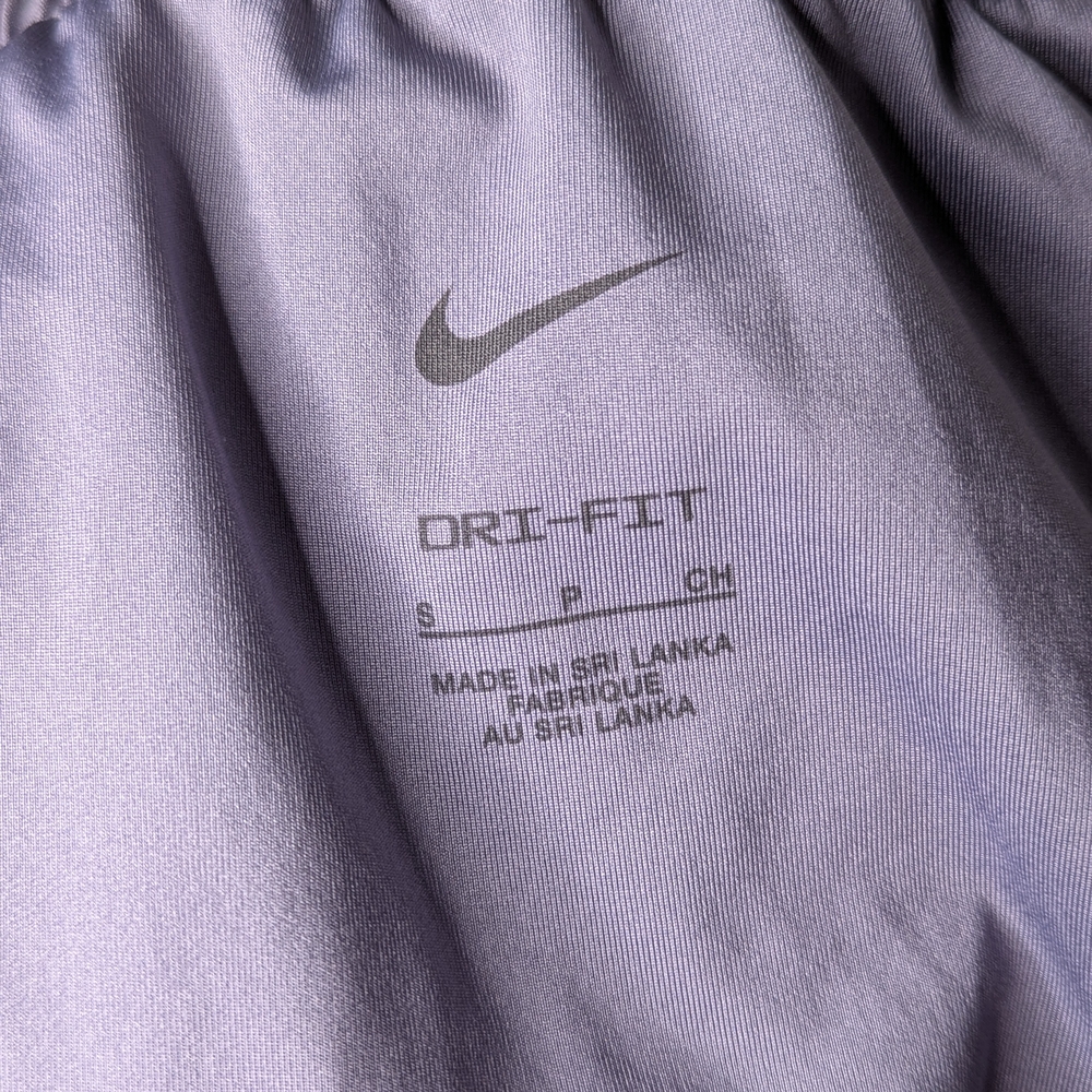 Nike One Dri-FIT Ultra High Waisted 3" Training Shorts Daybreak Purple Small NWT - Picture 5 of 14